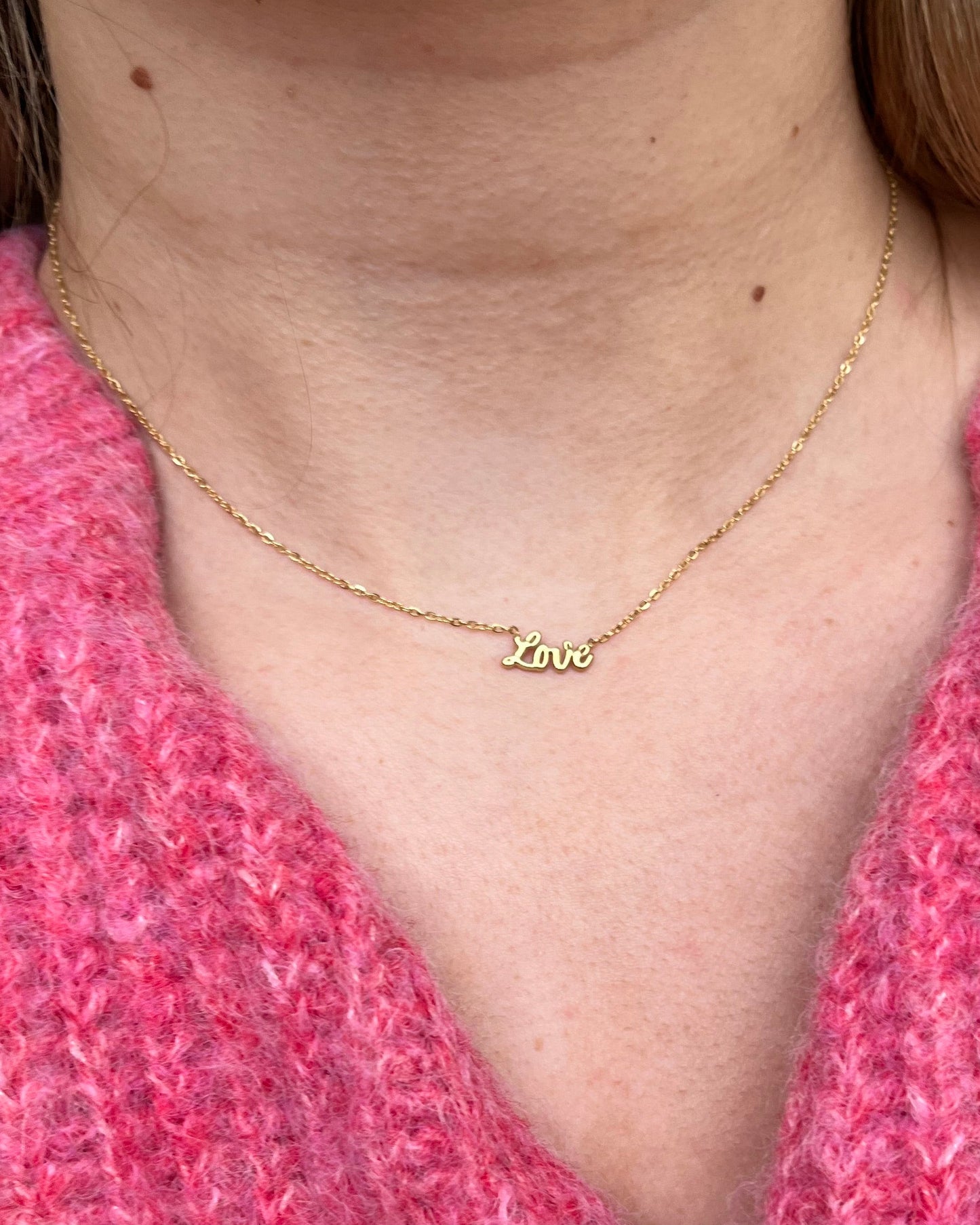 Collier avec pendentif love calligraphie Acier inoxydable LOVELI