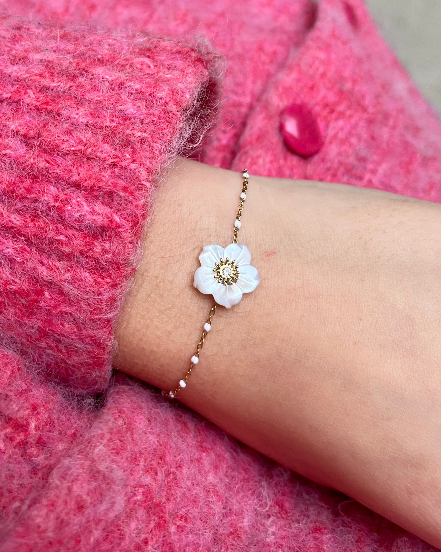 Bracelet fleur blanche en nacre féminin ALICE