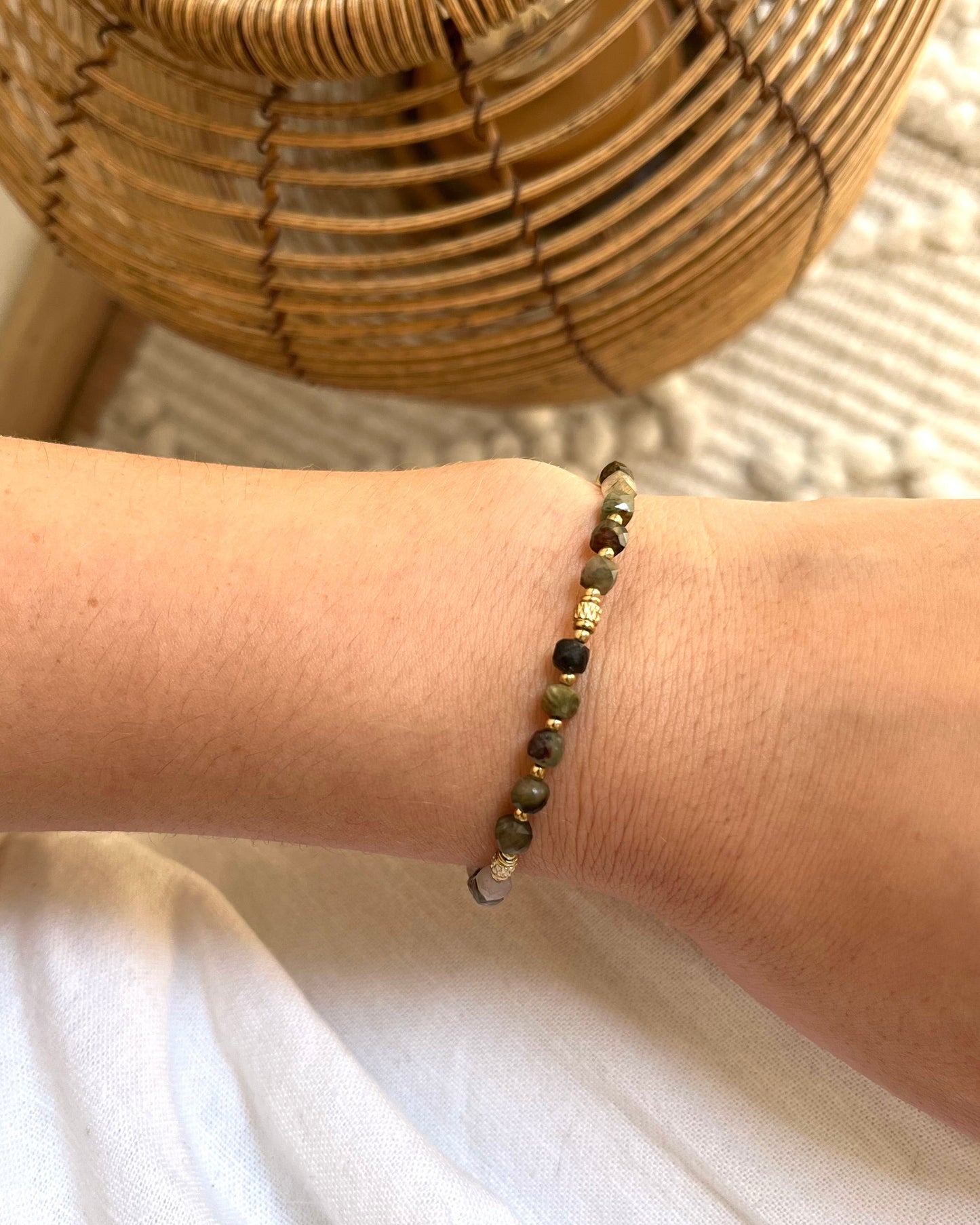 Bracelet en pierres naturelles cubiques CLEMENCE