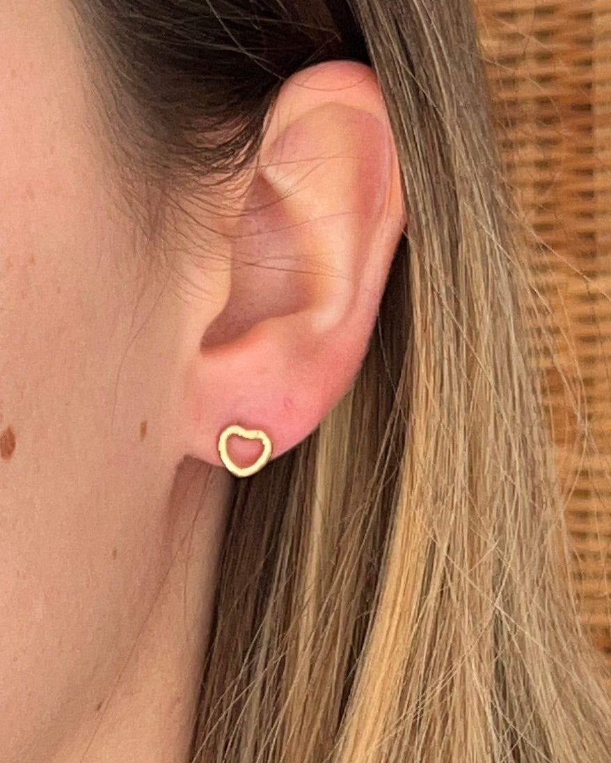 Puces d'oreilles petit coeur doré en acier CORAZON