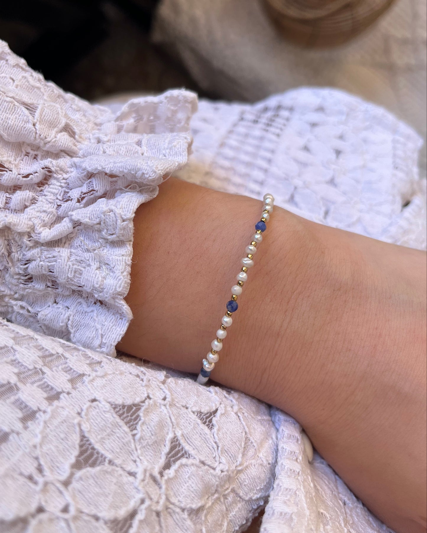 Bracelet perles d'eau douce élégant ADELLA