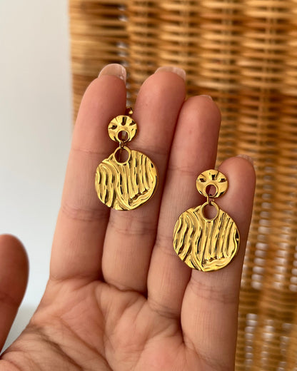 Boucles d'oreilles rondes dorées élégantes LALLY