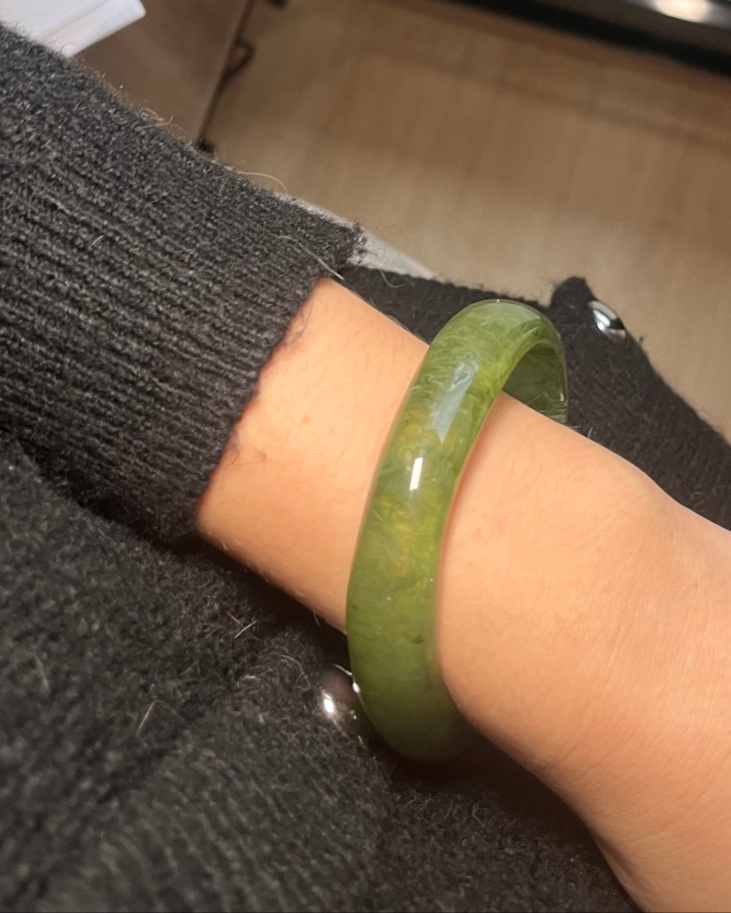 Jonc rond en résine kaki MANA