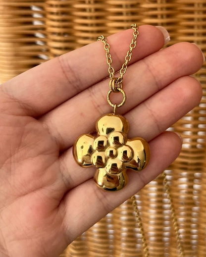 Sautoir fleur doré en acier inoxydable NALA