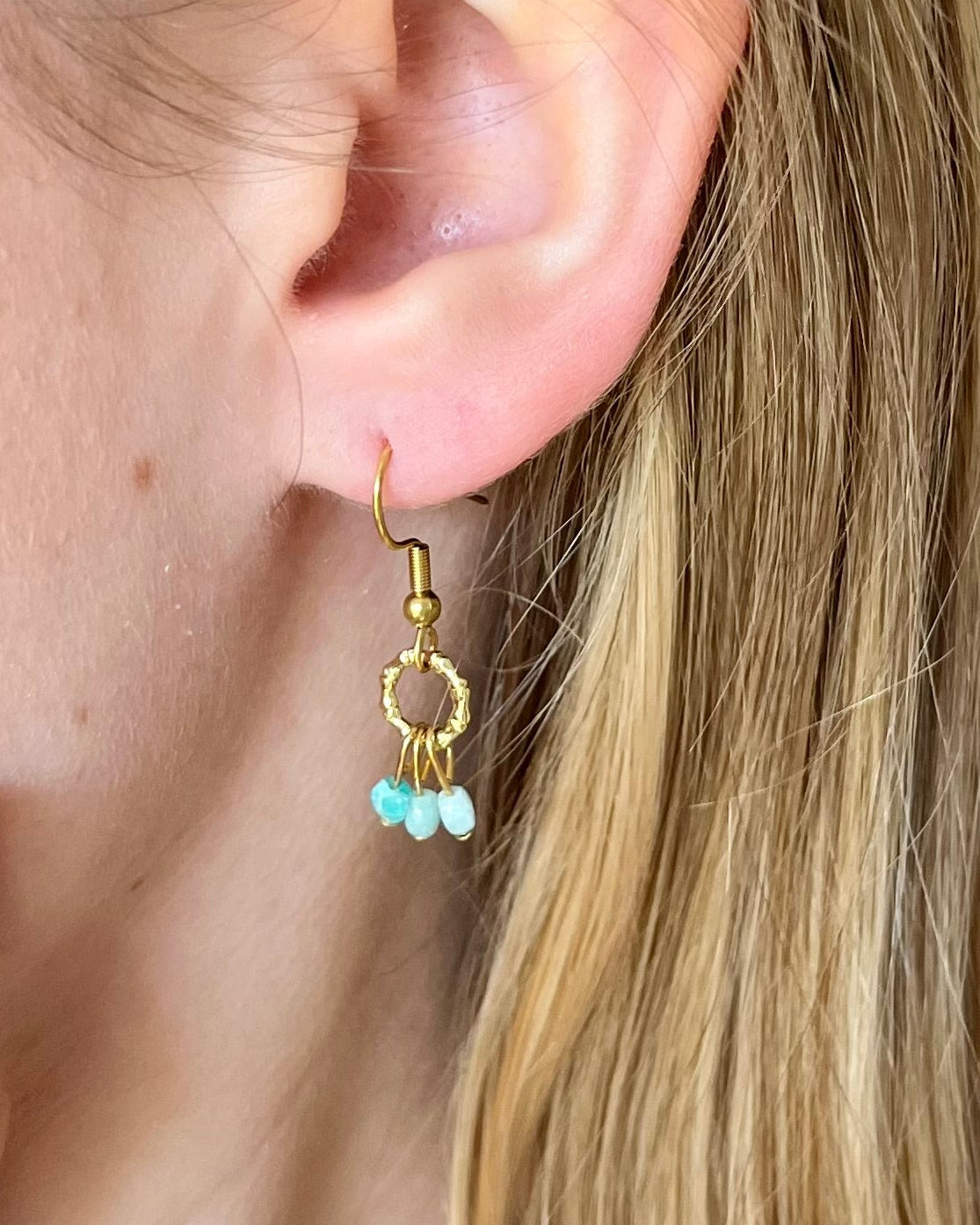 Boucles d'oreilles pierres naturelles CERISE
