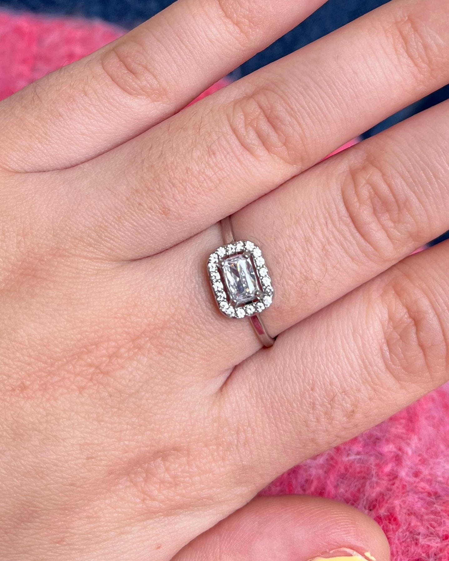 Bague strass rectangulaire Oxyde de zirconium CAMELIA