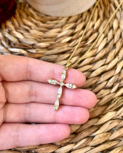 Collier croix chrétienne avec strass en acier RHODA