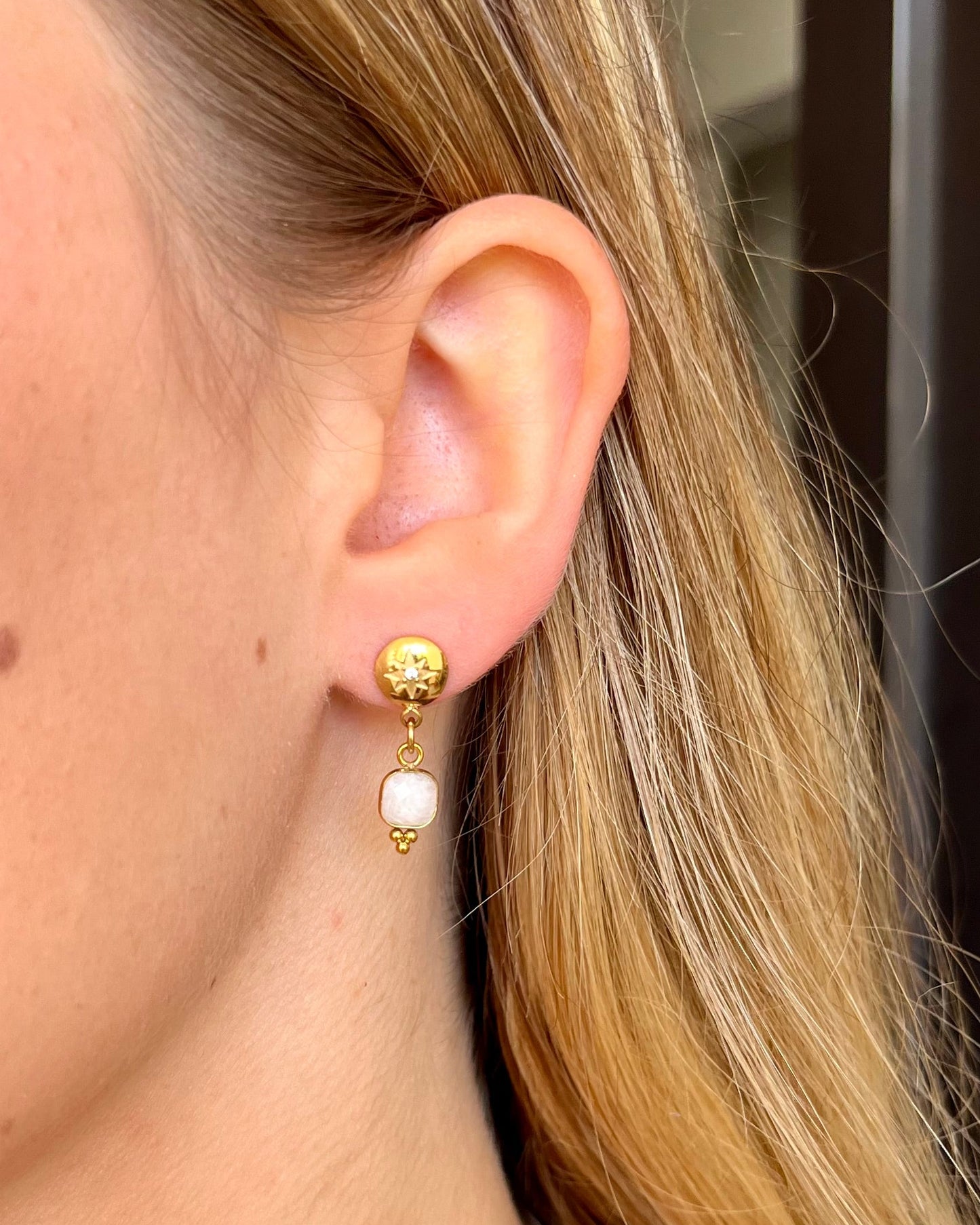 Boucles d'oreilles pierre naturelle et rond LOLITA