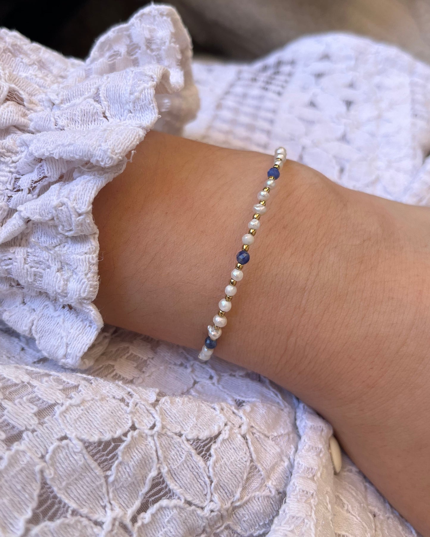 Bracelet perles d'eau douce élégant ADELLA