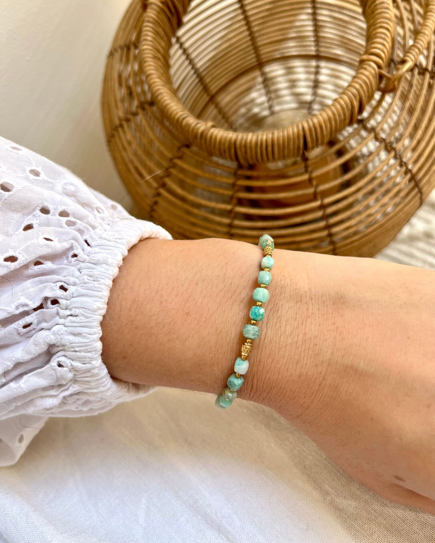 Bracelet en pierres naturelles cubiques CLEMENCE