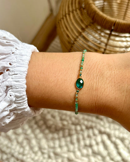 Bracelet sur cordon en pierre naturelle AZA