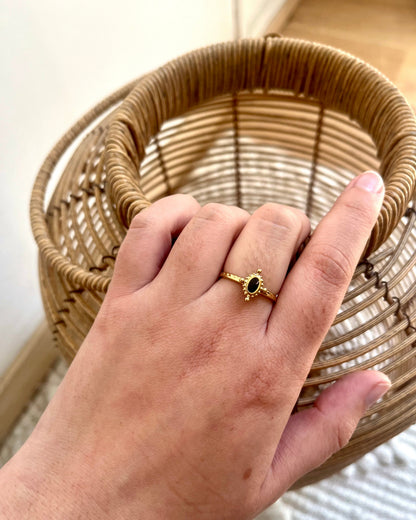 Bague simple ovale pierre naturelle KARIMA