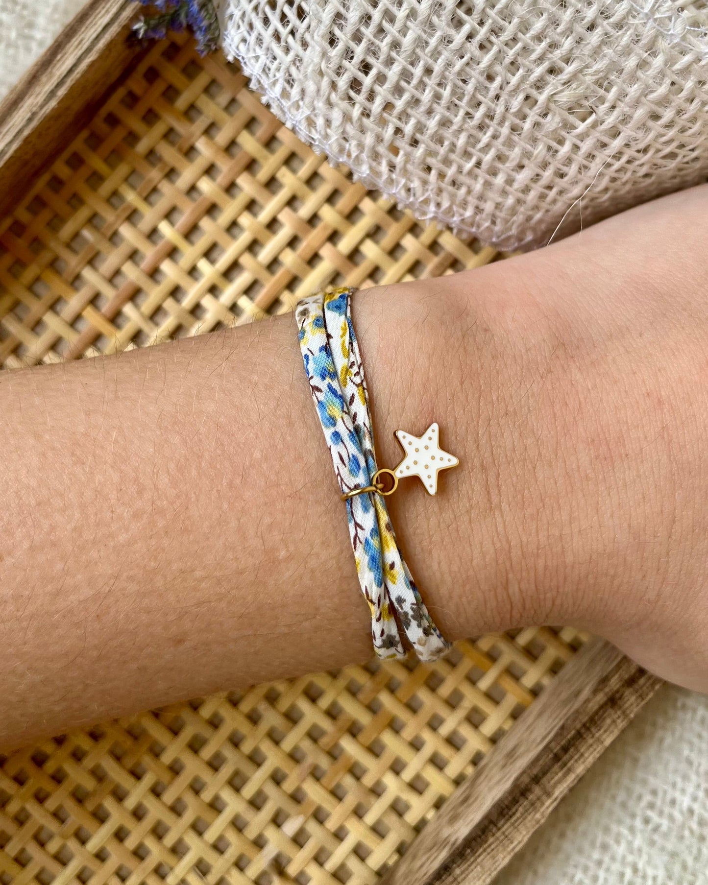 Bracelet liberty personnalisé tissu avec breloque