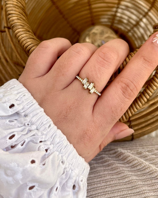 Bague dorée avec strass carrés FRANCESCA