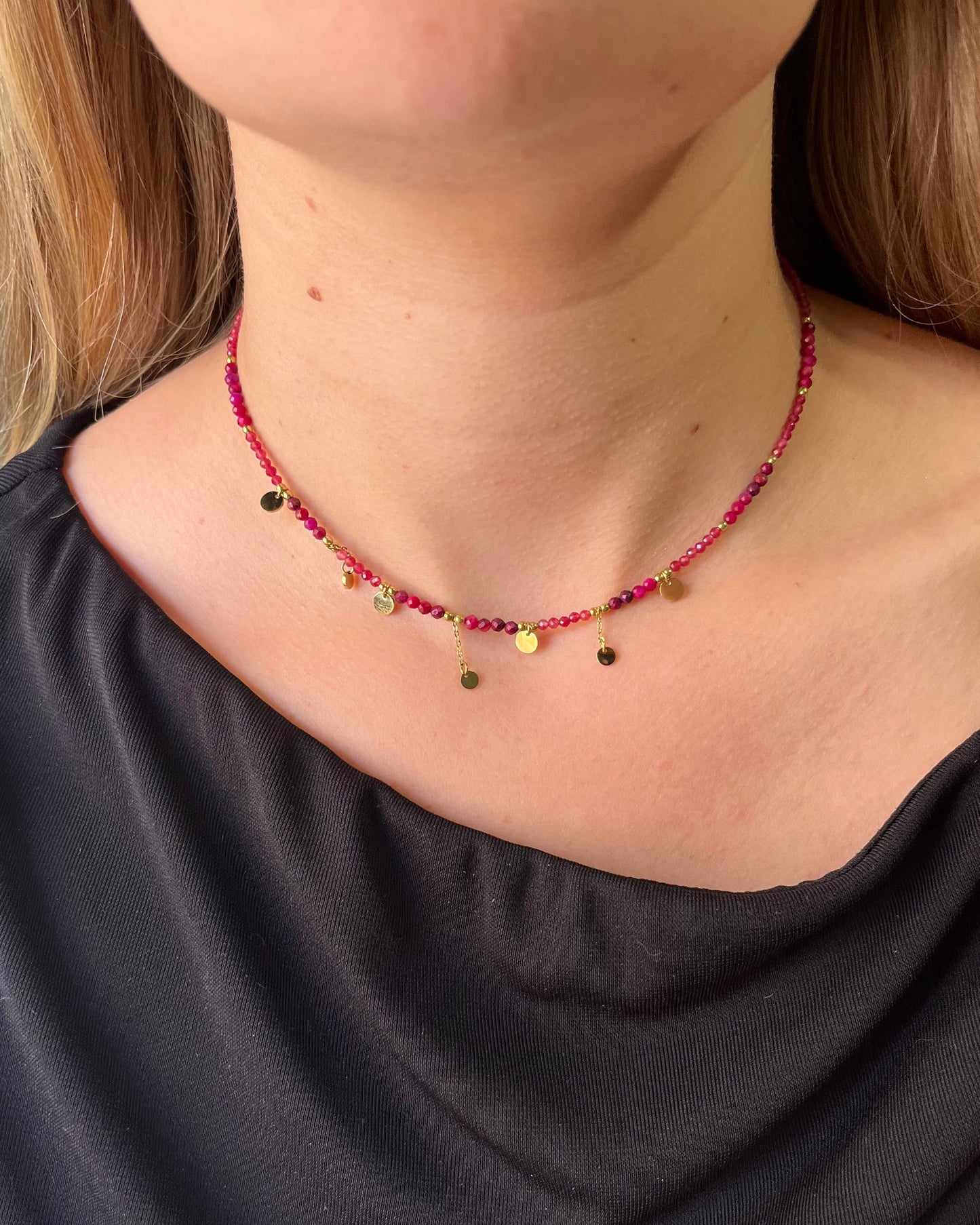 Collier avec pampilles rondes en pierres naturelles PONNY