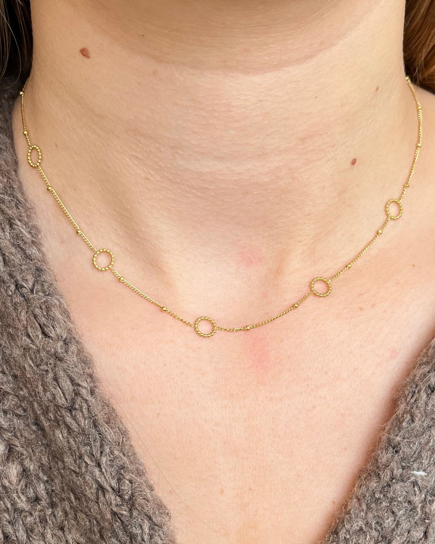 Collier doré avec petits ronds féminin et simple Acier inoxydable JULIE