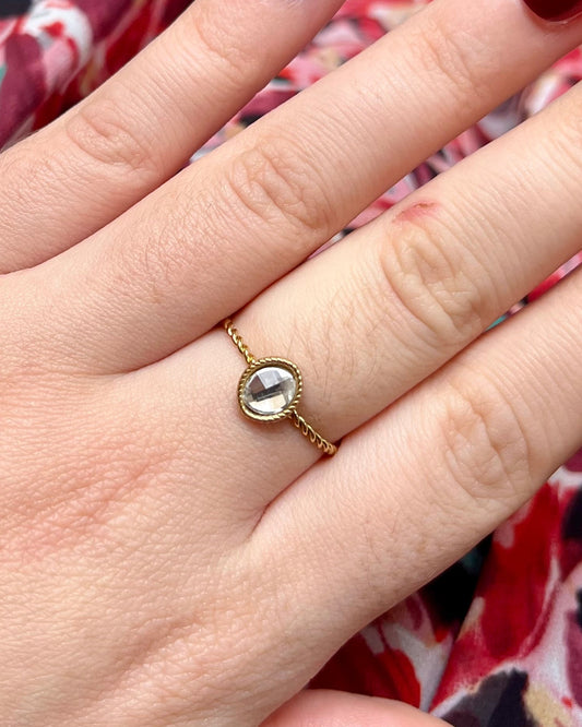 Bague avec cristal strass rond dorée Acier inoxydable DEBBY