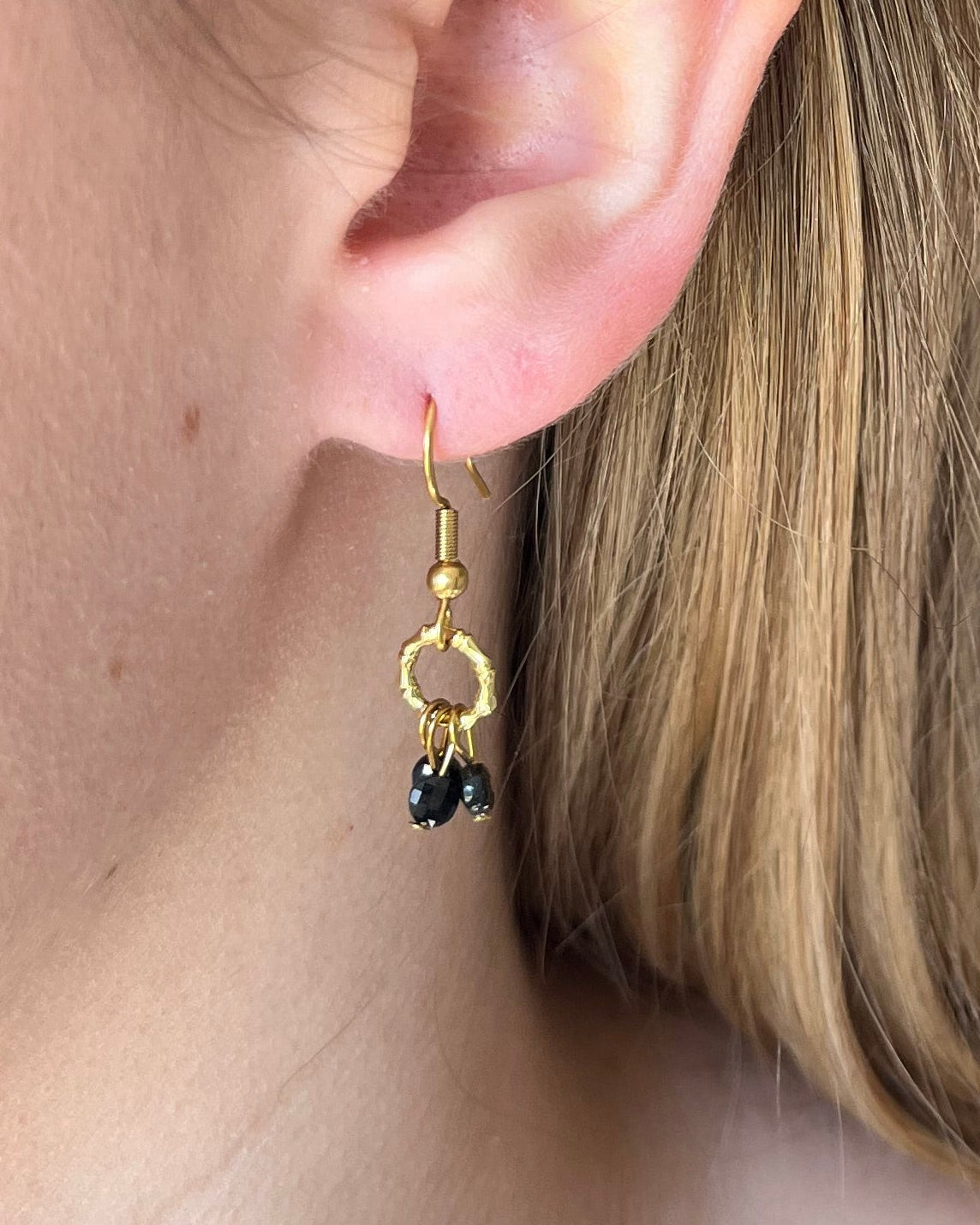 Boucles d'oreilles pierres naturelles CERISE