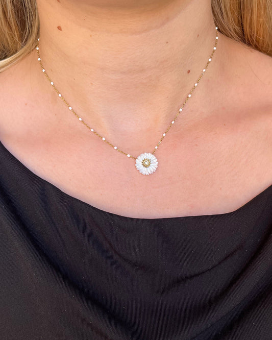 Collier marguerite en nacre blanche MARGUERITE
