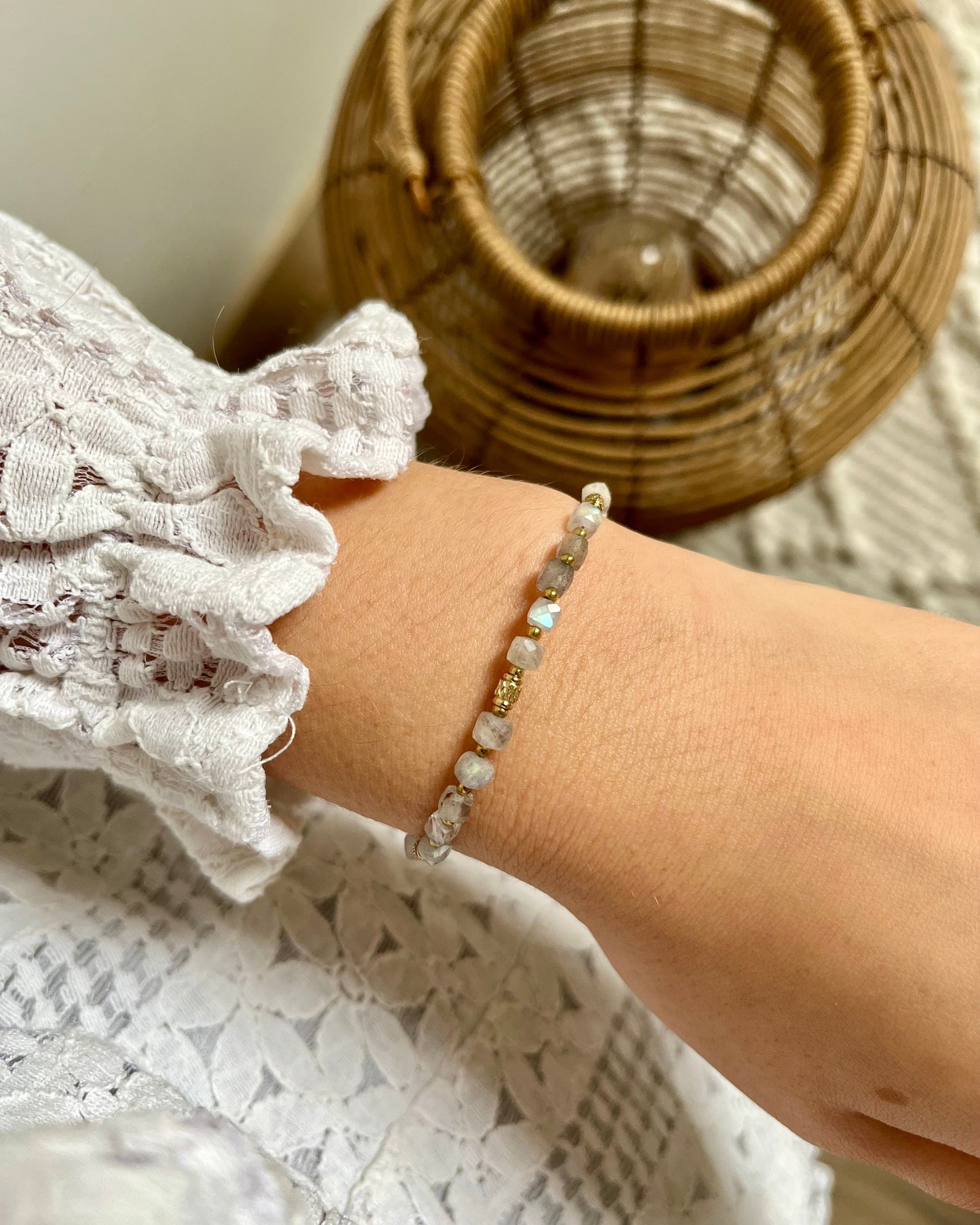 Bracelet en pierres naturelles cubiques CLEMENCE