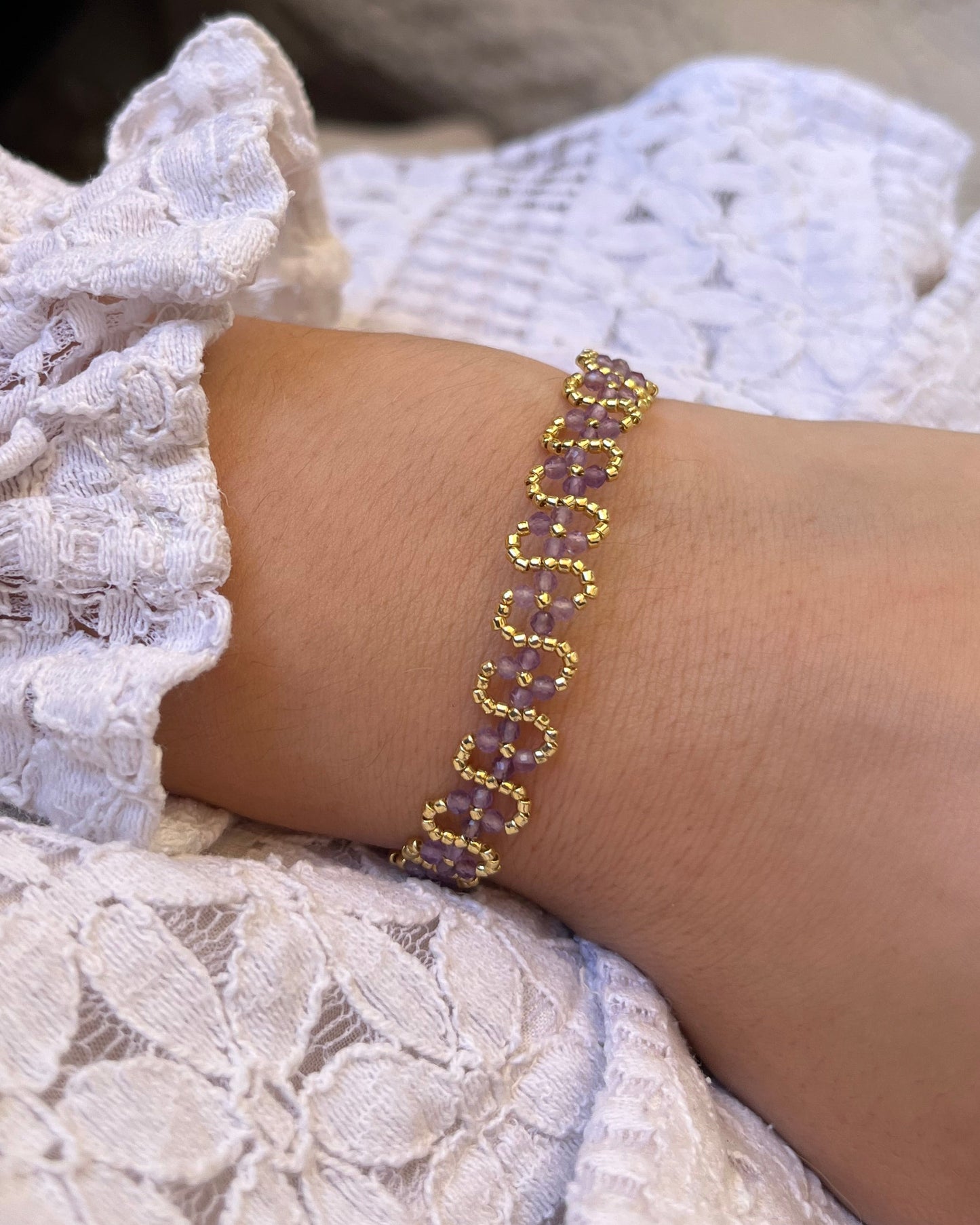 Bracelet fleur en pierres naturelles MIMOSA