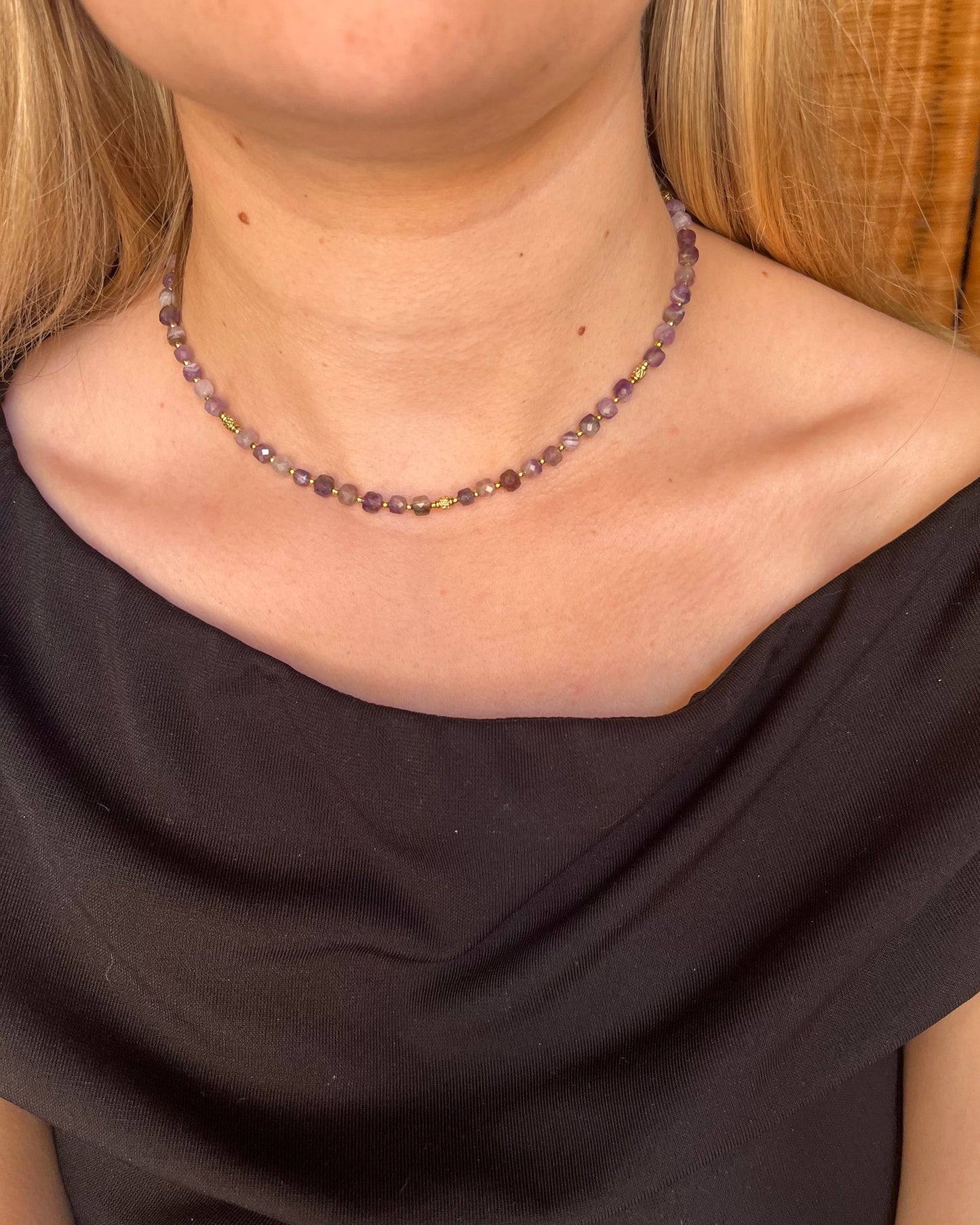 Collier en pierres naturelles cubiques CLEMENCE