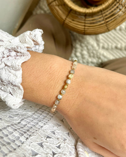 Bracelet en pierres naturelles cubiques CLEMENCE