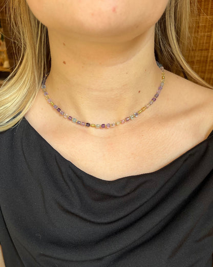 Collier en pierres naturelles cubiques CLEMENCE