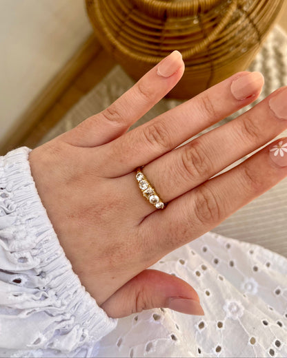 Bague dorée multistrass en acier inoxydable ELOISE