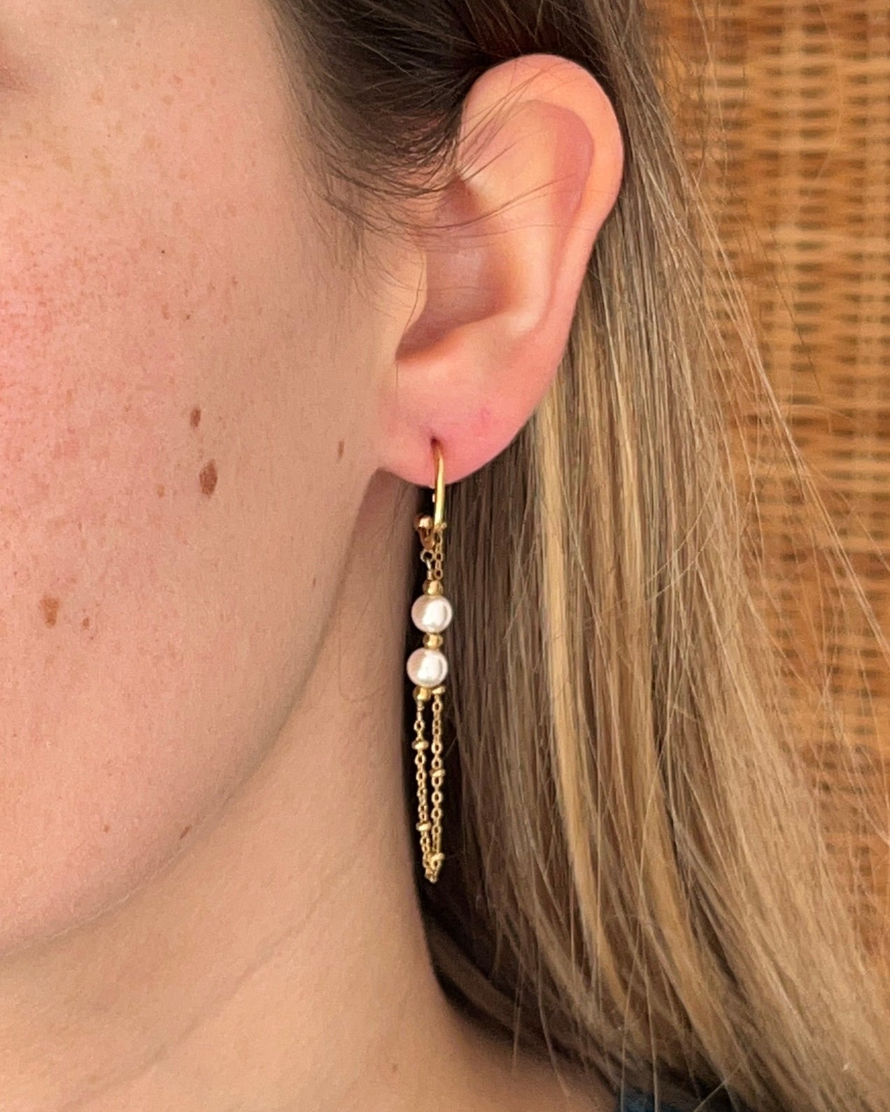 Boucles d'oreilles pendantes avec perles en résine JASMIN