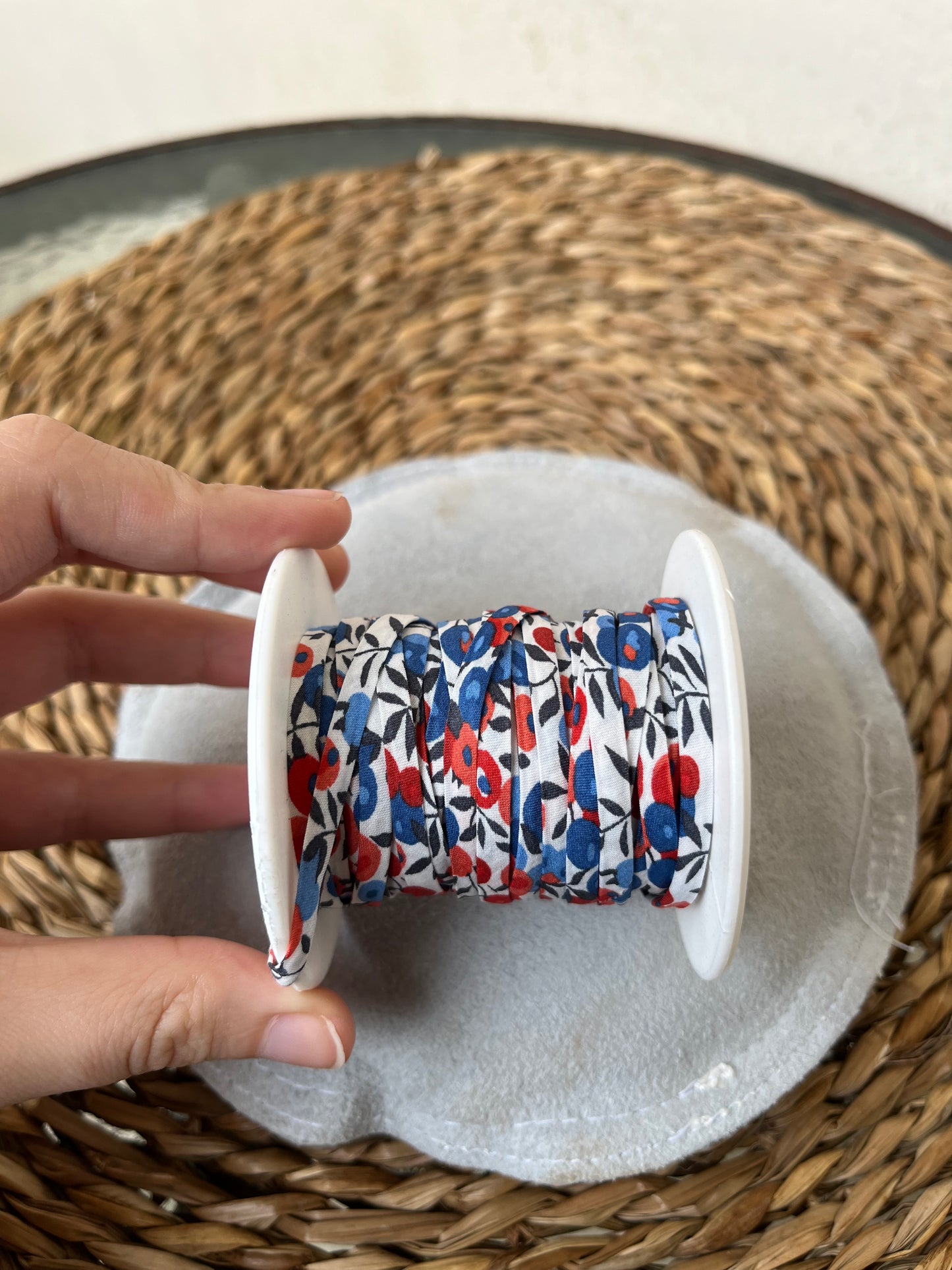 Bracelet liberty personnalisé tissu avec breloque