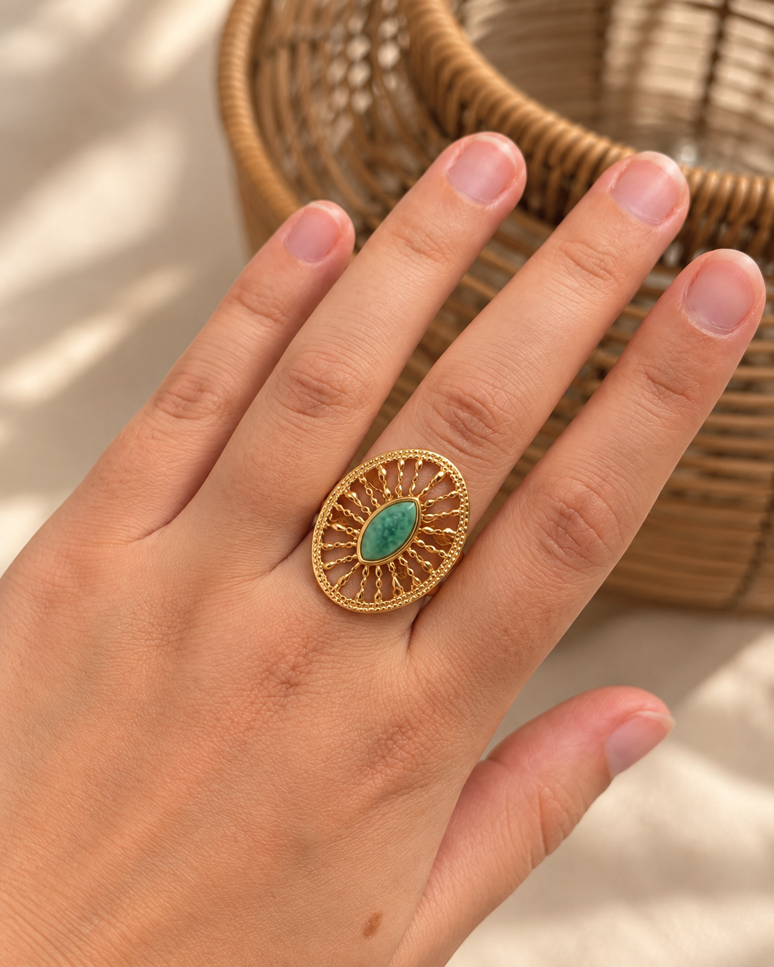 Bague élégante en pierre naturelle CASS