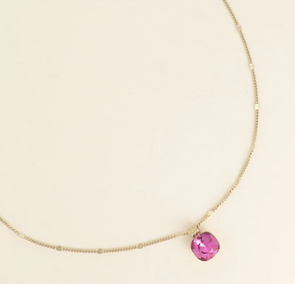 Précommande Collier avec cristal carré Swarovski CLARISSE