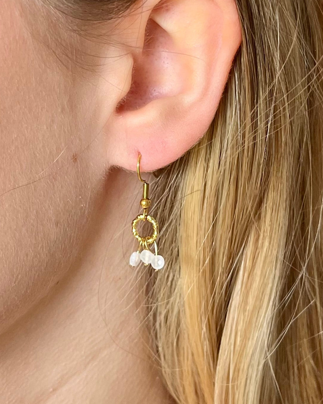 Boucles d'oreilles pierres naturelles CERISE