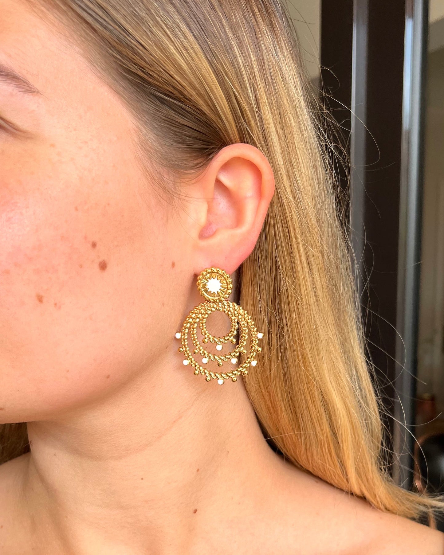 Boucles d'oreilles multi anneaux émail CLAODIA