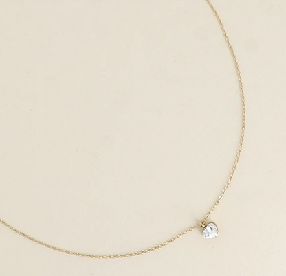 Précommande Collier avec petit coeur en cristal de Swarovski COCO MINI