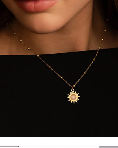 Précommande Collier soleil et cristal de Swarosvki SILOANE
