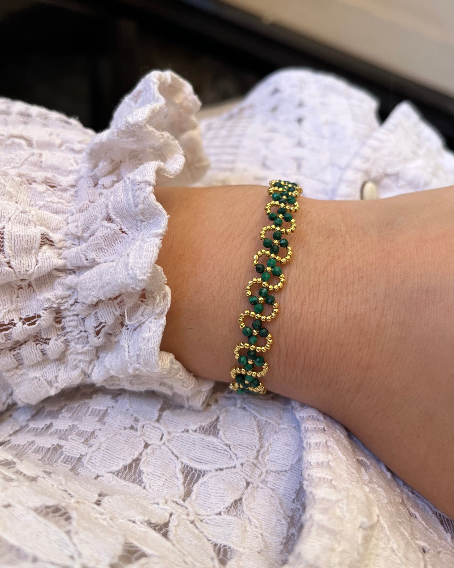 Bracelet fleur en pierres naturelles MIMOSA