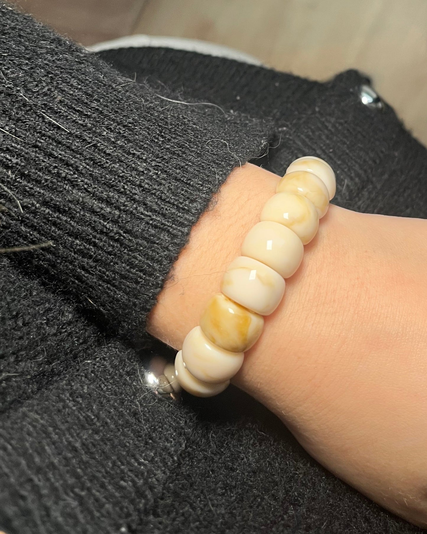 Bracelet résine blanc élastique MARTINE