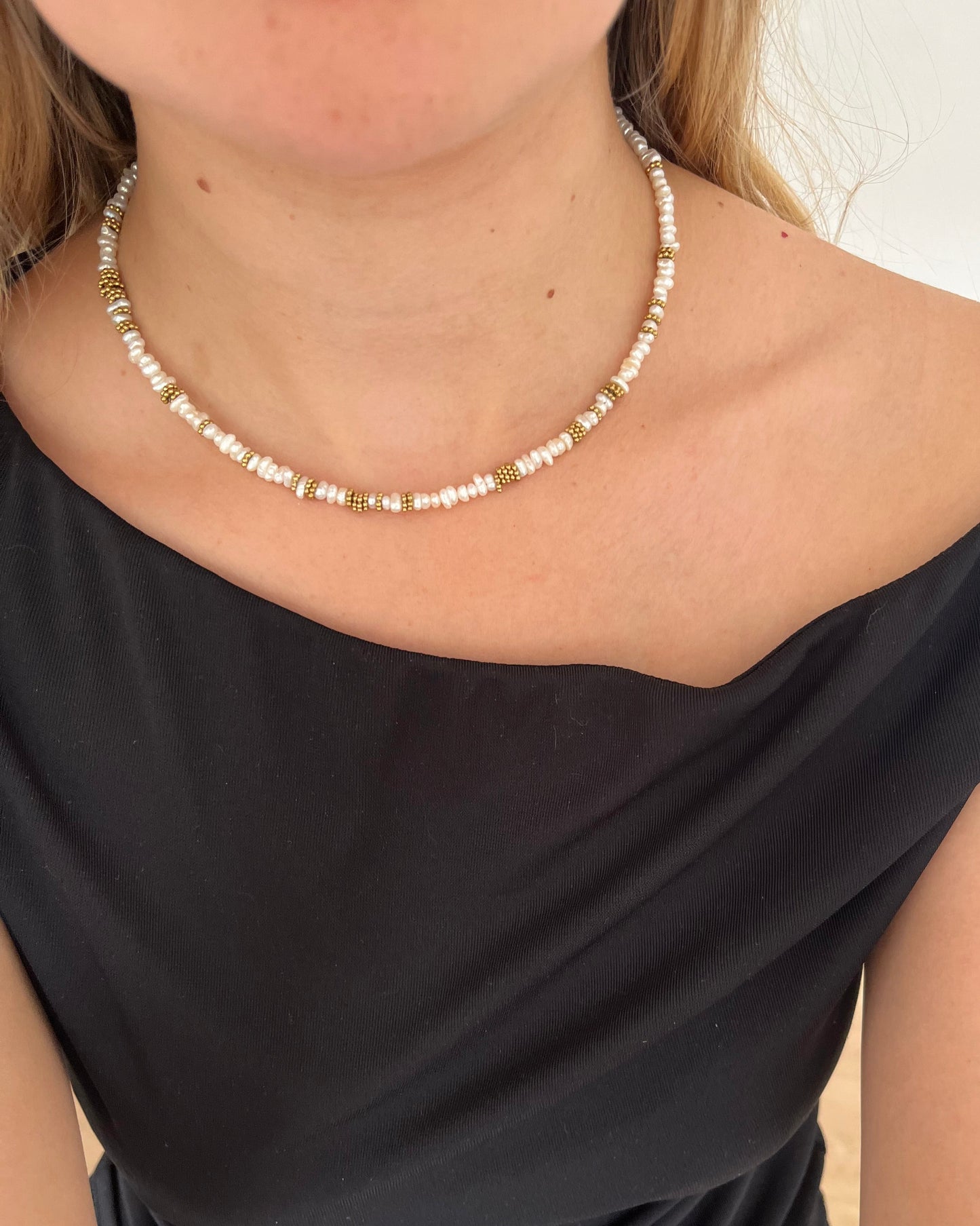 Collier épais en perles d'eau douce élégant PERLA