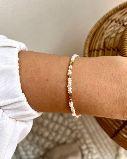 Bracelet fin en perles d'eau douce élégant PERLA