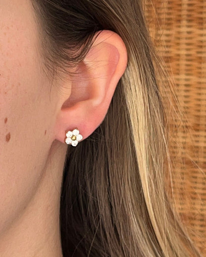 Puces d'oreilles fleur avec strass en acier SOLANE