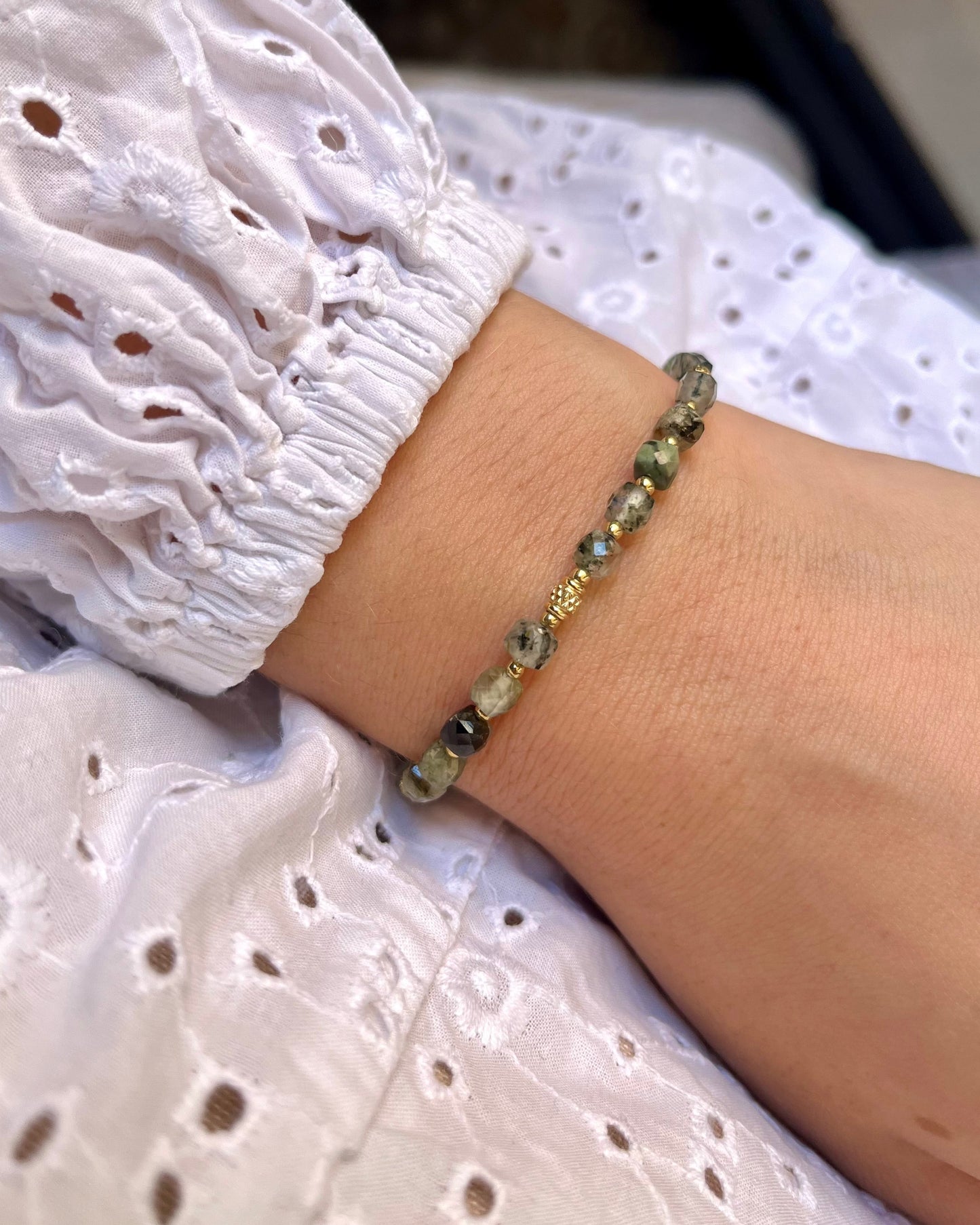 Bracelet en pierres naturelles cubiques CLEMENCE