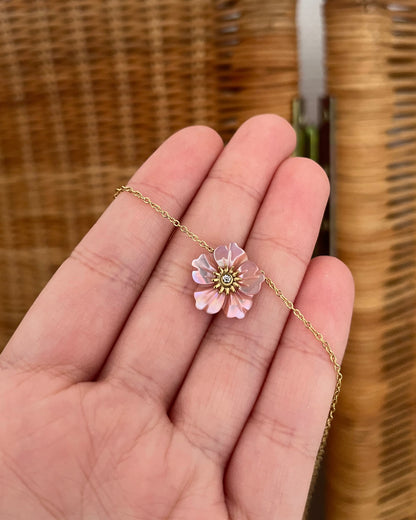 Collier fleur rose en nacre rose AZEL