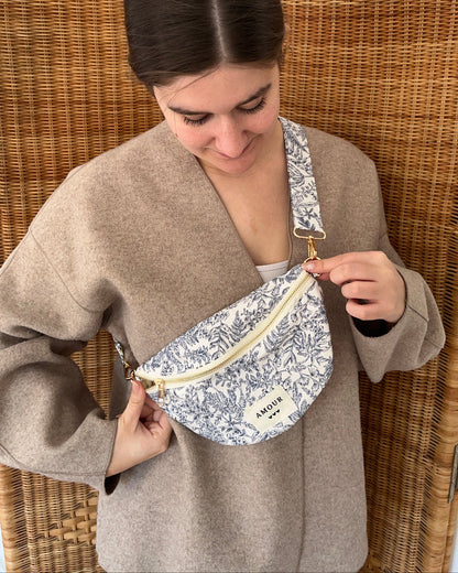 Sac banane imprimé floral bleu