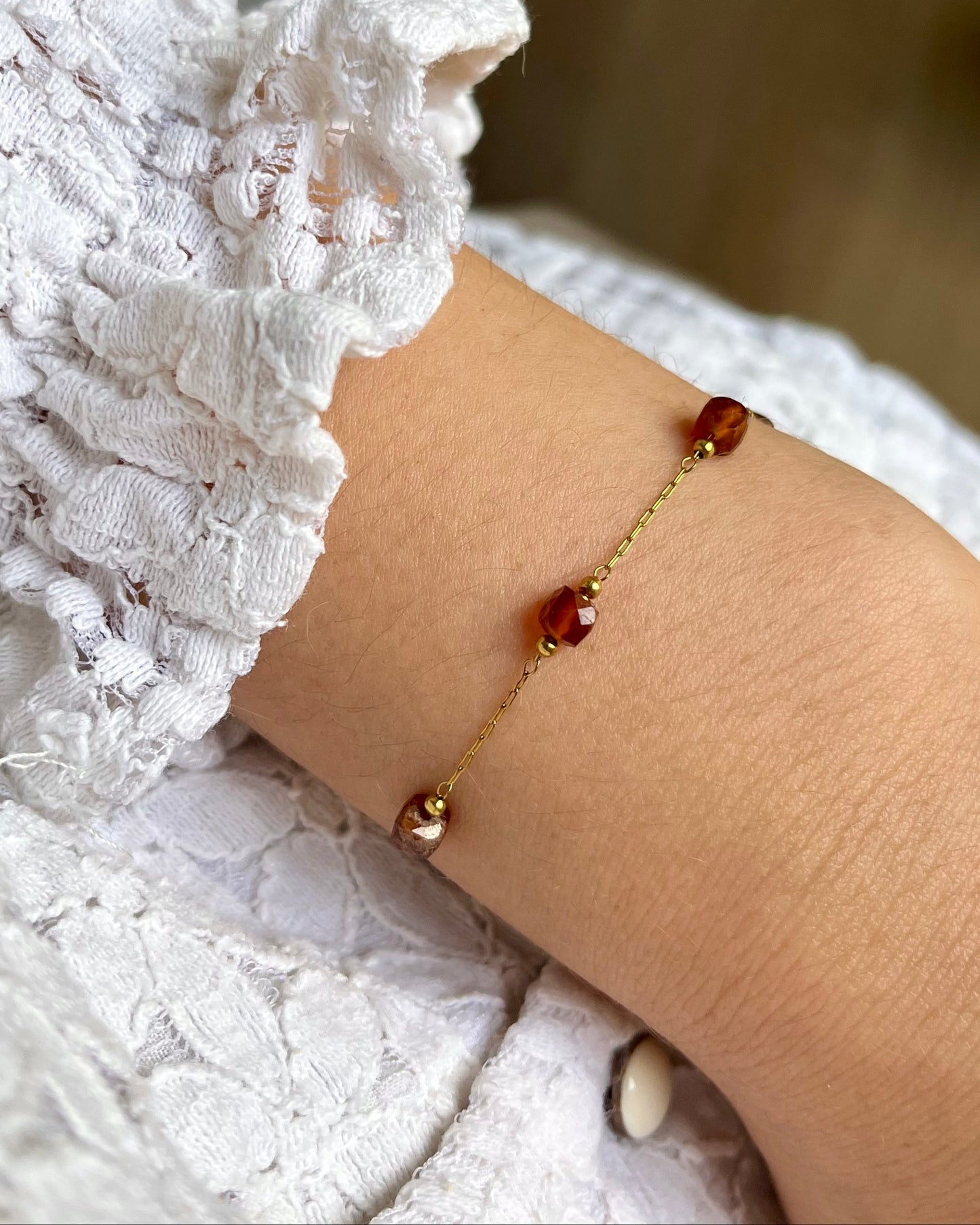 Bracelet avec pierres naturelles Grenat ISEULT
