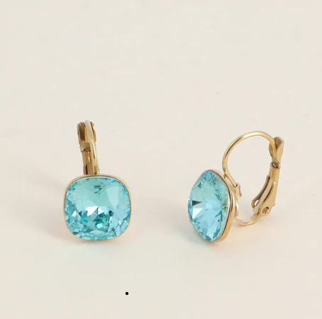 Précommande Boucles d'oreilles avec  cristal de Swarovski carré BEA