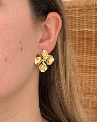 Puces d'oreilles Fleurs élégantes en acier DEBORAH