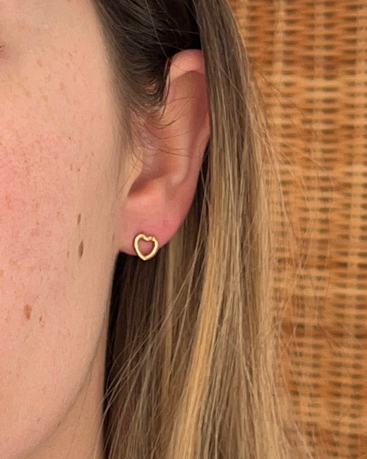 Puces d'oreilles petit coeur doré en acier CORAZON