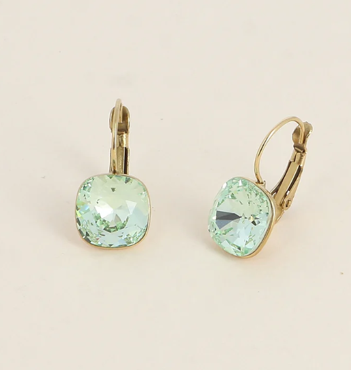 Précommande Boucles d'oreilles avec  cristal de Swarovski carré BEA
